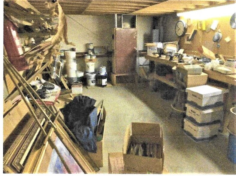 More Photos Of 208 First, Grants Warehouse For Sale