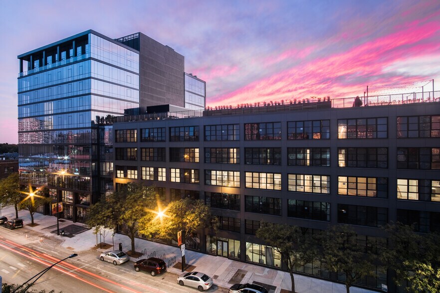 More Photos Of 5050 N Broadway St, Chicago Apartments For Lease