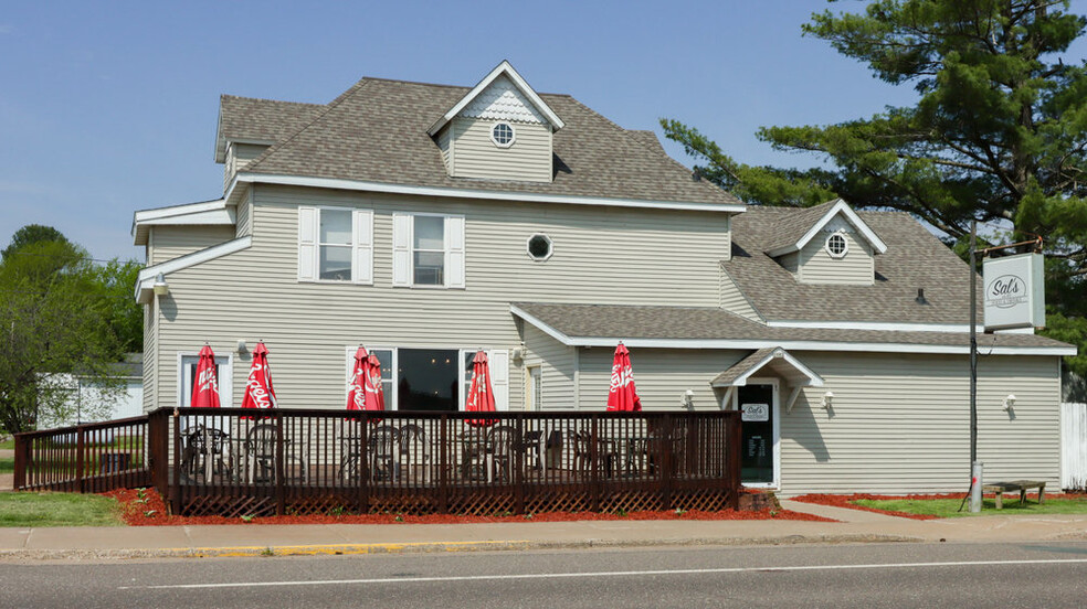 Primary Photo Of 2982 US Highway 63, Barronett Restaurant For Sale