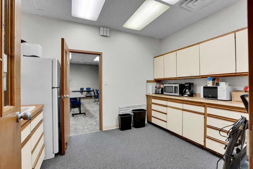 More Photos Of 330 Park Ave, Fort Lupton Office For Lease