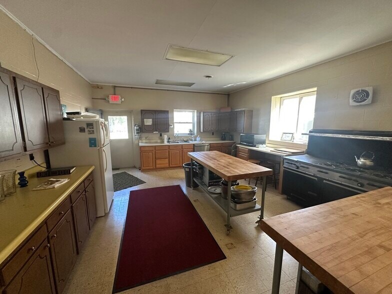 More Photos Of 111 Wellsville St, Bolivar Religious Facility For Sale
