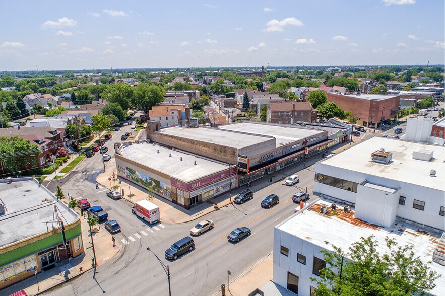 More Photos Of 4177-4179 S Archer Ave, Chicago Office For Sale