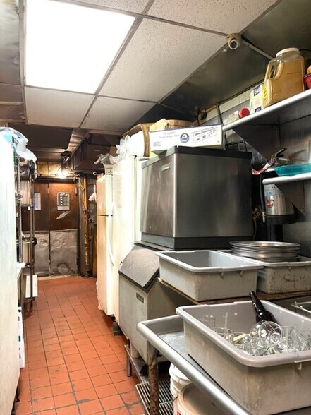 More Photos Of 238 W 56th St, New York Apartments For Lease