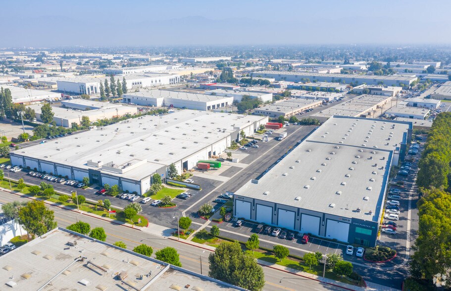 More Photos Of 15317-15339 E Don Julian Rd, City of Industry Unknown For Lease