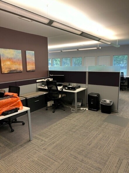 More Photos Of 5760 Nimtz Pky, South Bend Office For Sale