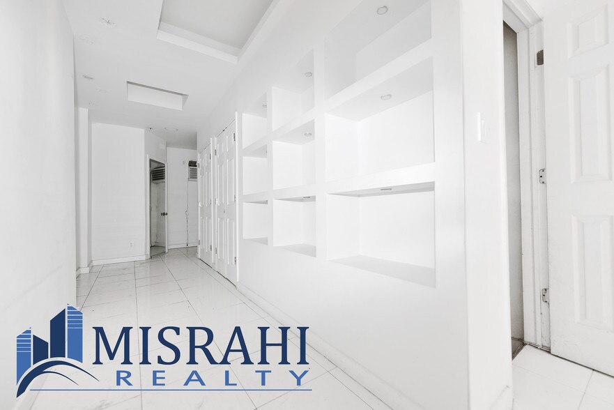 More Photos Of 160 Orchard St, New York Apartments For Lease