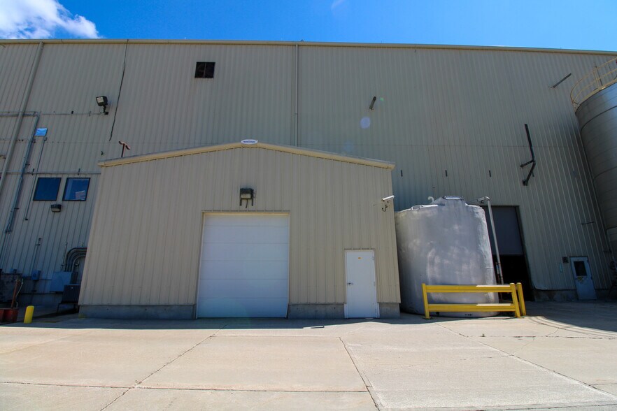 More Photos Of 6059 159th St, Galva Food Processing For Sale
