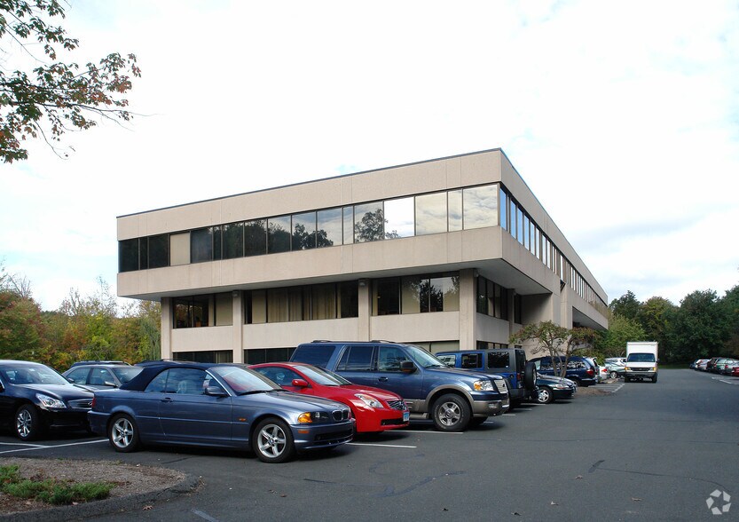 More Photos Of 231 Farmington Ave, Farmington Medical For Lease