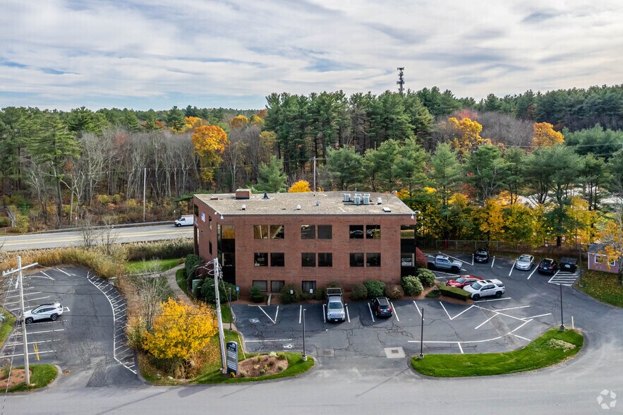 More Photos Of 87 Elm St, Hopkinton Office For Lease