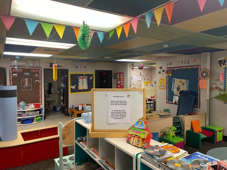 More Photos Of 2236 Mariner Square Dr, Alameda Office Residential For Sale