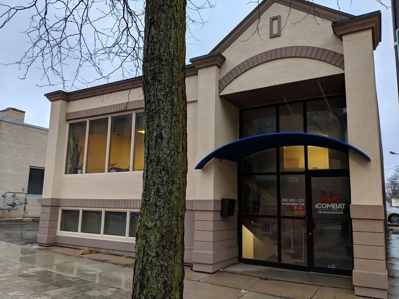More Photos Of 722 N Grand Ave, Waukesha Office For Sale