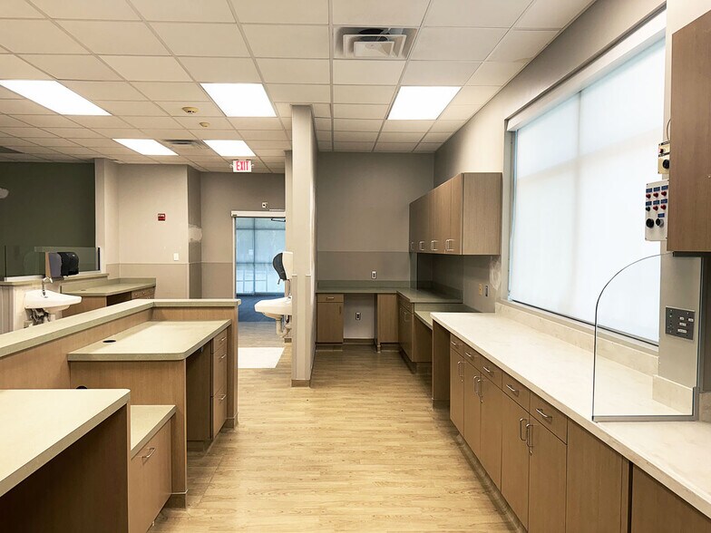 More Photos Of 2207 Crawford St, Houston Medical For Lease