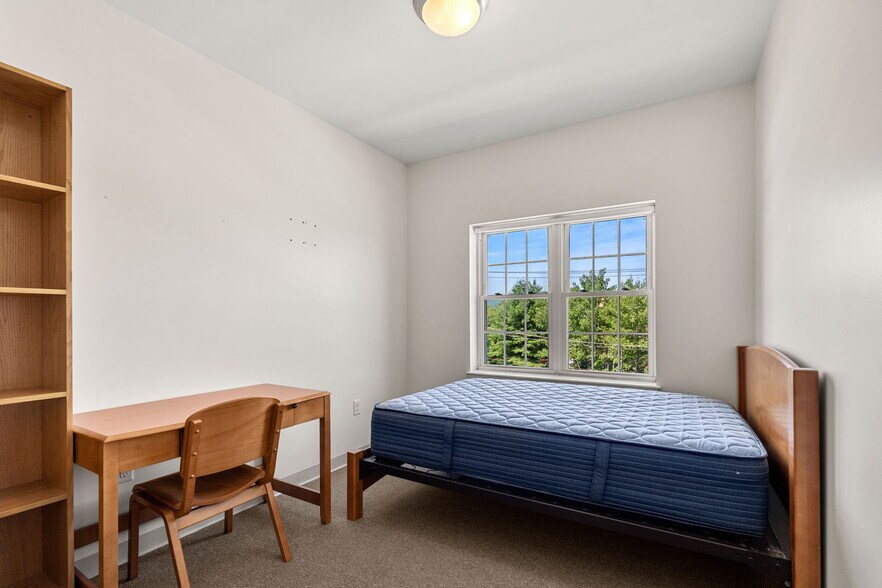 More Photos Of 120 Emerald St, Keene Apartments For Sale