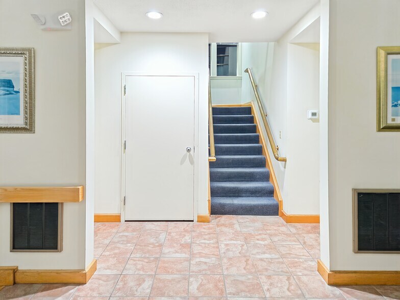 More Photos Of 1025 Plain St, Marshfield Coworking Space