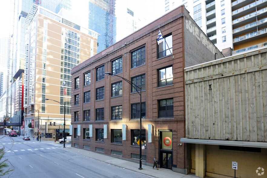 More Photos Of 161 E Grand Ave, Chicago Office For Sale