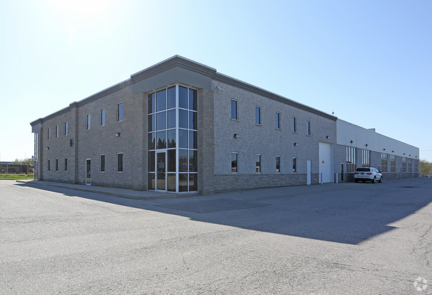 Primary Photo Of 389 Clyde Rd, Cambridge Warehouse For Lease