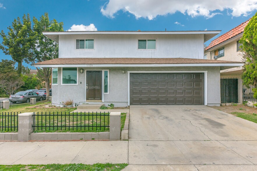 More Photos Of 11525 Haro Ave, Downey Multifamily For Sale