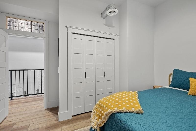 More Photos Of 105 E Main St, Niles Storefront For Sale