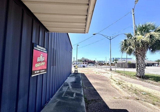 More Photos Of , Pensacola Unknown For Sale