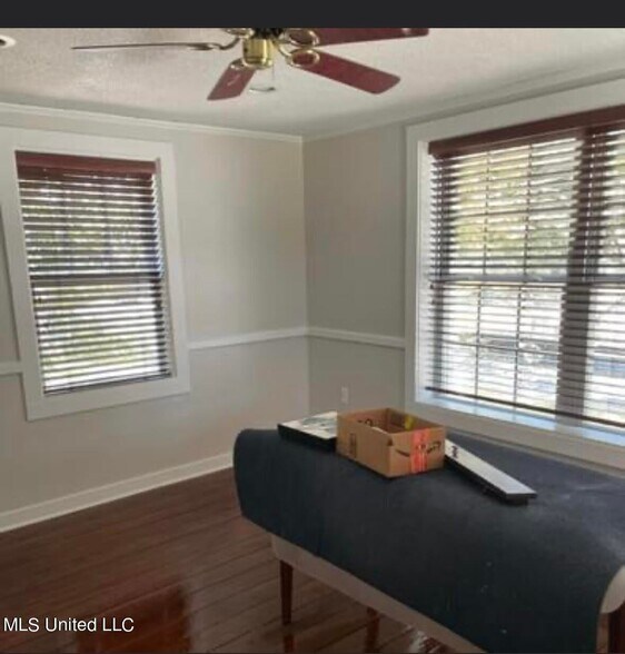 More Photos Of 1117 Washington Ave, Ocean Springs Medical For Sale