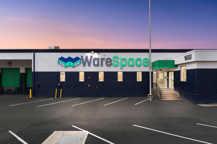 More Photos Of 1650 Marietta Blvd NW, Atlanta Warehouse For Lease