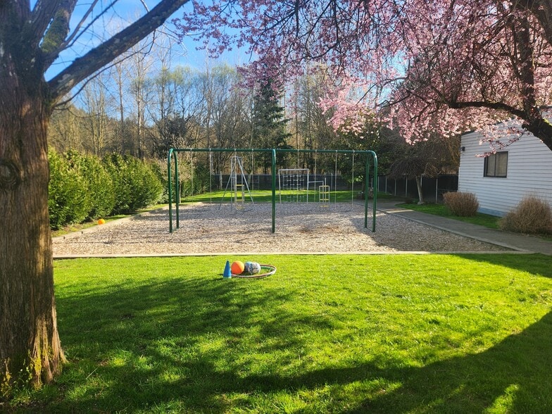 More Photos Of 6511 NE 18th St, Vancouver Industrial For Sale