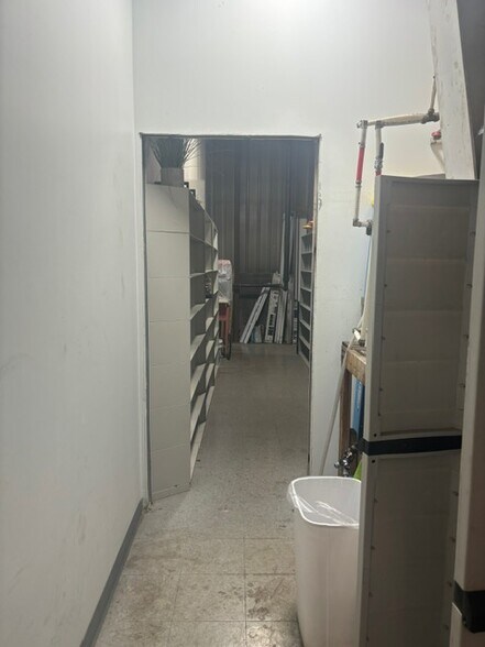 More Photos Of 3861-3870 West Rd, Cortland Auto Dealership For Sale