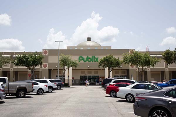 Primary Photo Of 8111-8155 Vineland Ave, Orlando Unknown For Lease