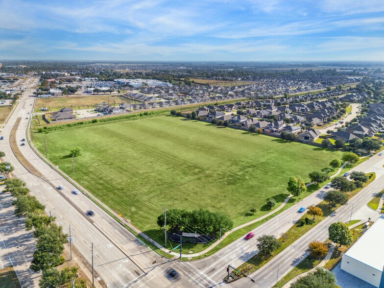 More Photos Of BF Terry Blvd & Town Center Blvd, Rosenberg Land For Sale