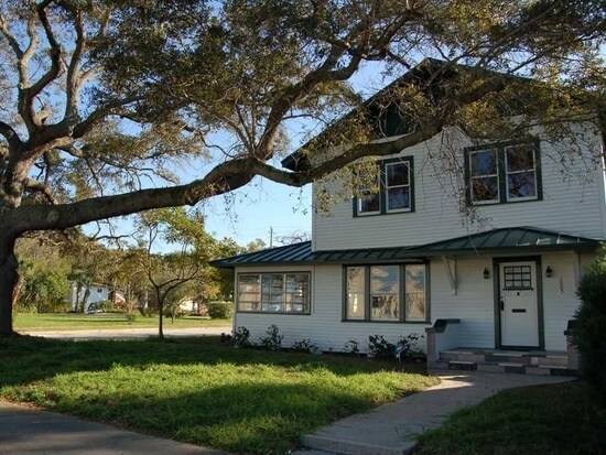 Primary Photo Of 1605 19th Pl, Vero Beach Office Residential For Lease