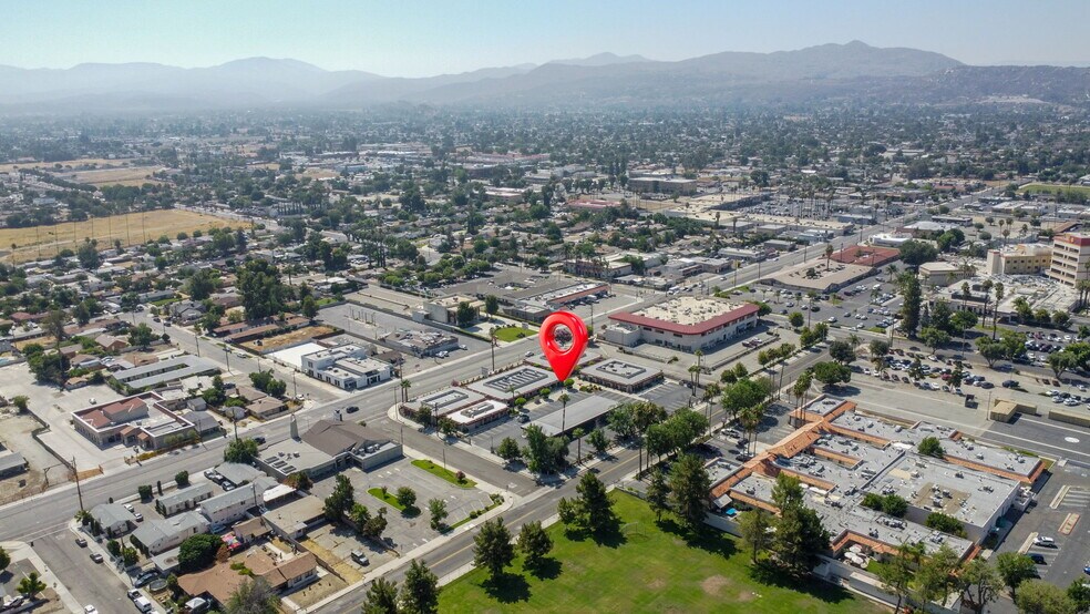 More Photos Of 361-397 N San Jacinto St, Hemet Medical For Sale