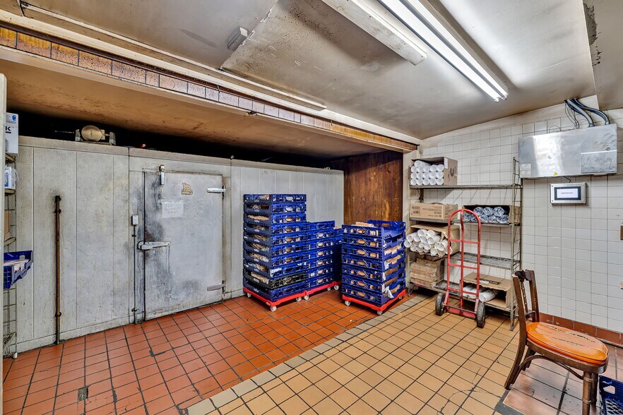 More Photos Of 1908 Old Route 17, Roscoe Restaurant For Sale