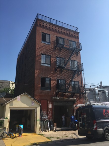 Primary Photo Of 281 Ellery St, Brooklyn Office Residential For Lease