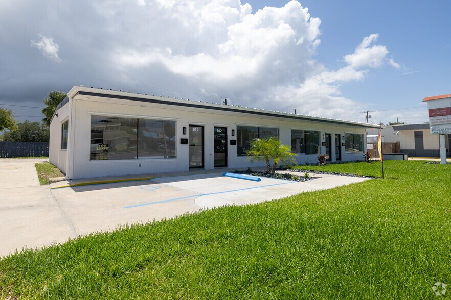 Primary Photo Of 1682 N Harbor City Blvd, Melbourne Freestanding For Lease