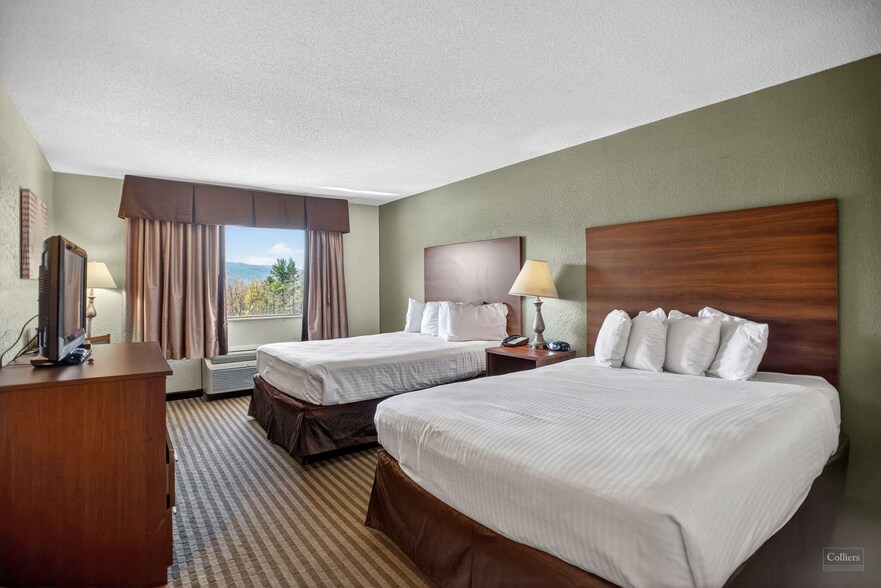More Photos Of 124 Woodland Dr SW, Wise Hotel For Sale
