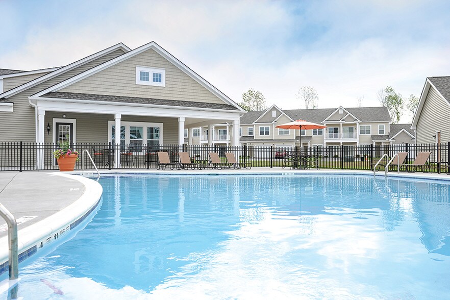 More Photos Of 6 Goldenroot Ln, North Chili Apartments For Sale