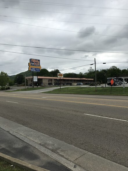 More Photos Of 1018 Cosby Hwy, Newport Land For Lease