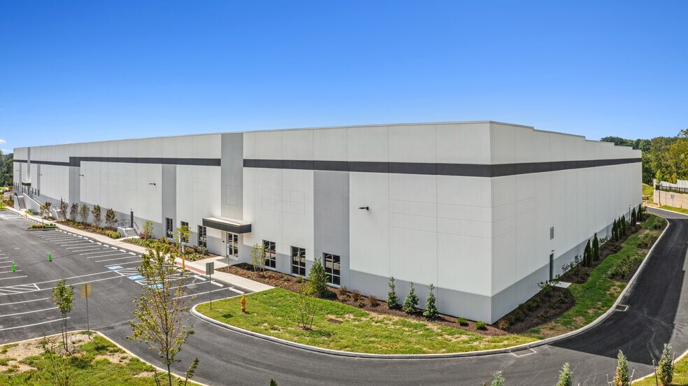 More Photos Of 4800 Chichester Ave, Upper Chichester Township Warehouse For Lease