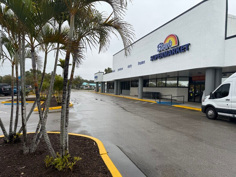 Primary Photo Of 4150 Hancock Bridge Pky, North Fort Myers Unknown For Lease