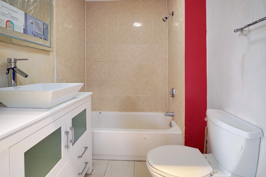 More Photos Of 213 W 9th St, Boston Multifamily For Sale