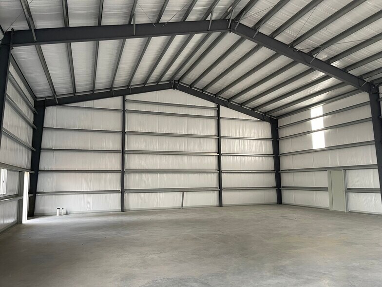 More Photos Of 1212 Cottonwood Church Rd, Rosenberg Warehouse For Lease