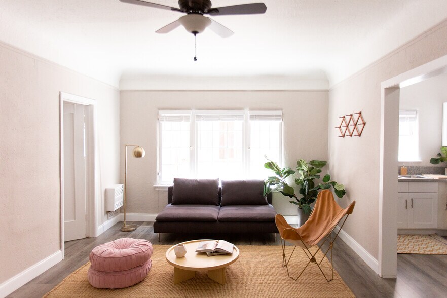 More Photos Of 118 N Westmoreland Ave, Los Angeles Apartments For Sale
