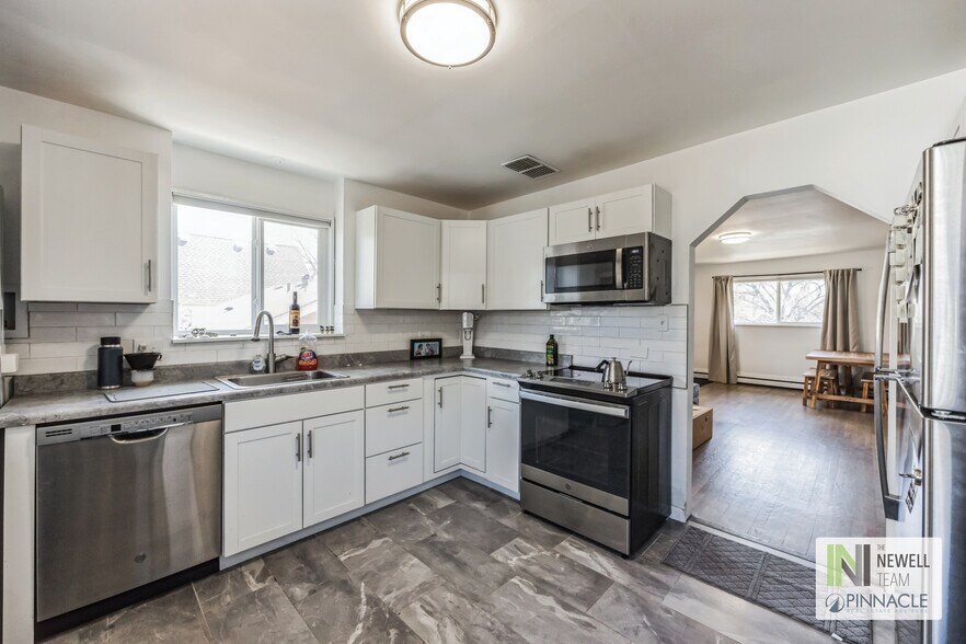 More Photos Of 2551 W Caithness Pl, Denver Apartments For Sale