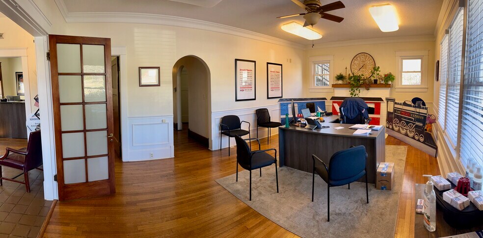 More Photos Of 4105 Central Avenue Pike, Knoxville Office For Lease