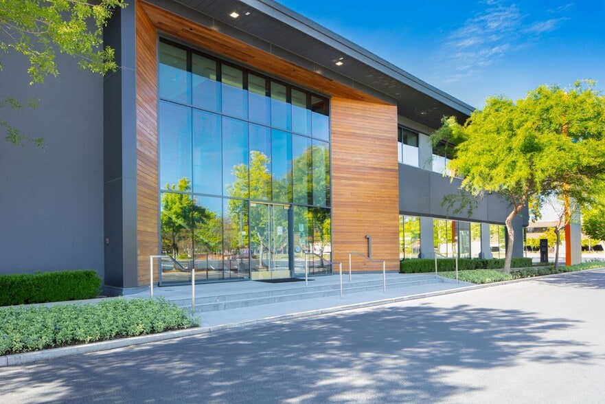 Primary Photo Of 3062 Bunker Hill Ln, Santa Clara Unknown For Lease