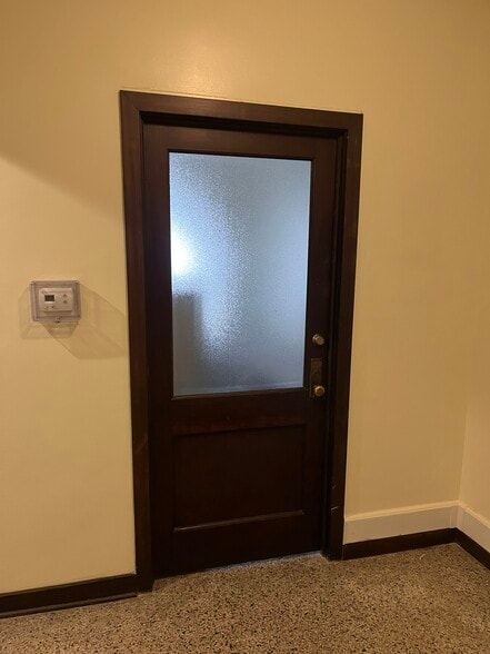 More Photos Of 125 N 4th St, Lafayette Office For Lease