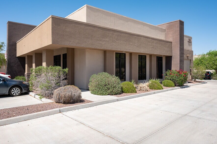 More Photos Of 2500 Canyon Rd, Bullhead City Medical For Lease