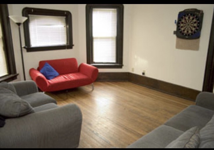 More Photos Of 212 W Gorham St, Madison Storefront Retail Residential For Sale