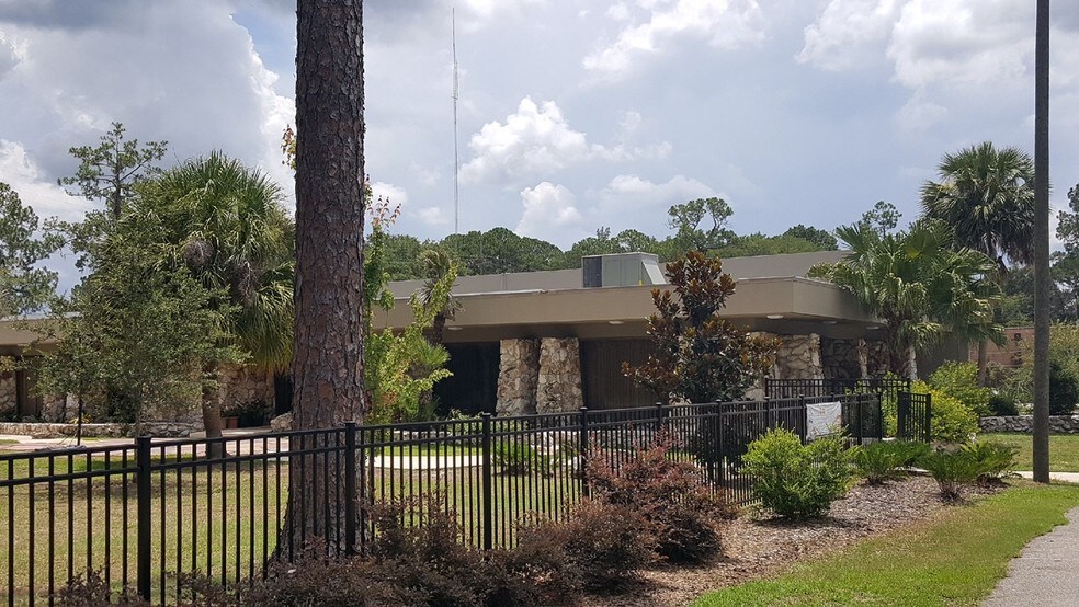 More Photos Of 207 NW 23rd Ave, Gainesville Medical For Sale
