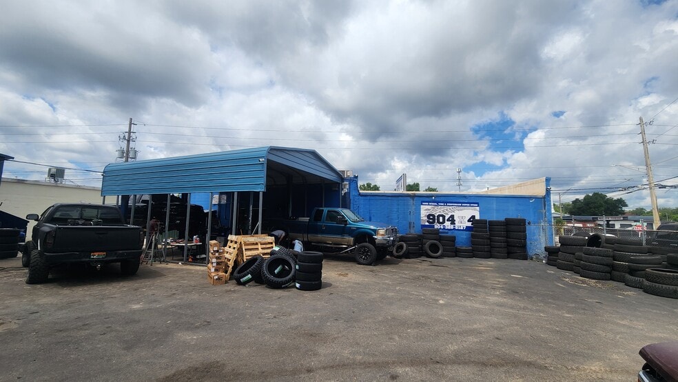 More Photos Of 2973 Phillips Hwy, Jacksonville Auto Repair For Sale